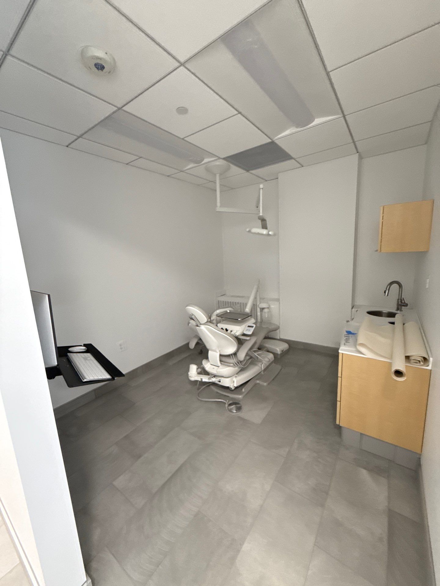 Dental operatory interior